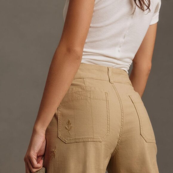 089  Pilcro The Wanderer Mid Rise Relaxed Leg Jeans Patchwork Edit NWOT Size 32 - Picture 4 of 10